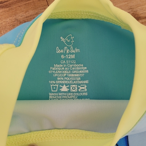 Shark 6-12m Swim Wear - Picture 4 of 4